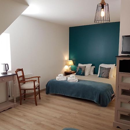 Le Moulin De Charin Bed & Breakfast La Pommeraie-sur-Sevre Ngoại thất bức ảnh