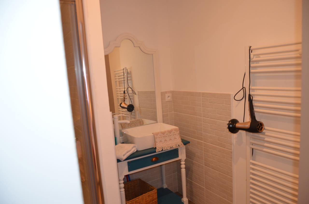 Le Moulin De Charin Bed & Breakfast La Pommeraie-sur-Sevre Ngoại thất bức ảnh