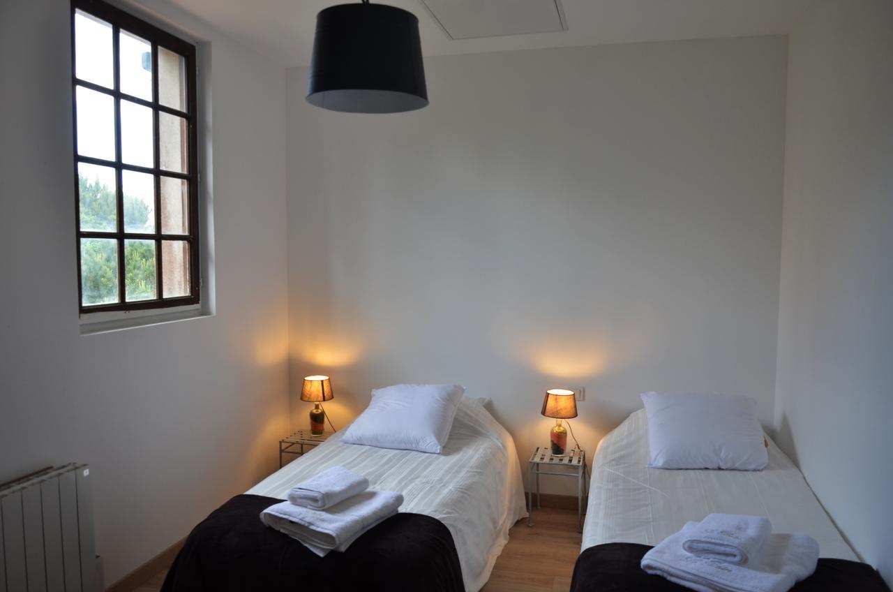 Le Moulin De Charin Bed & Breakfast La Pommeraie-sur-Sevre Ngoại thất bức ảnh